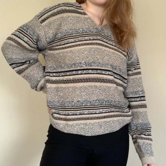 Patterned Crewneck/Sweater - Picture 3 of 7